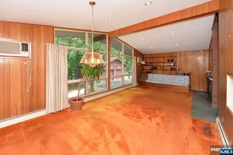 235 Godwin Avenue Wyckoff NJ 07481
