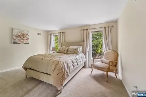 8 Union Hill Road Denville Township NJ 07834