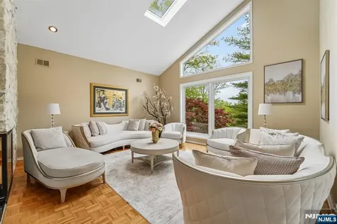 8 Union Hill Road Denville Township NJ 07834