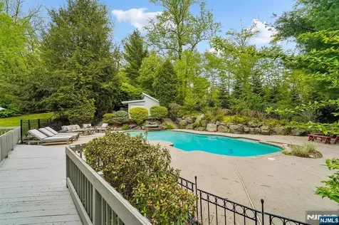 8 Union Hill Road Denville Township NJ 07834