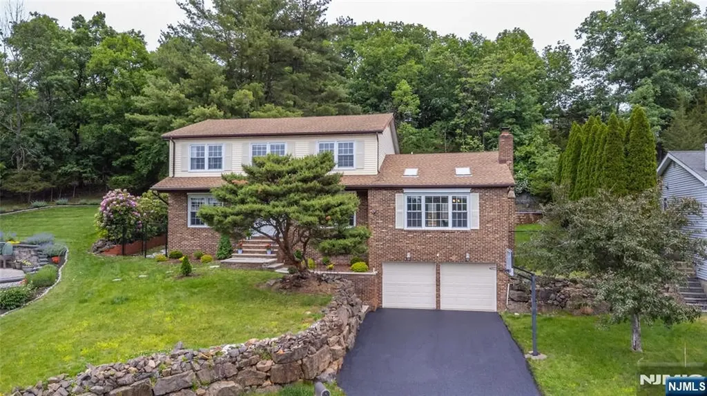12 Rene Court Wayne NJ 07470