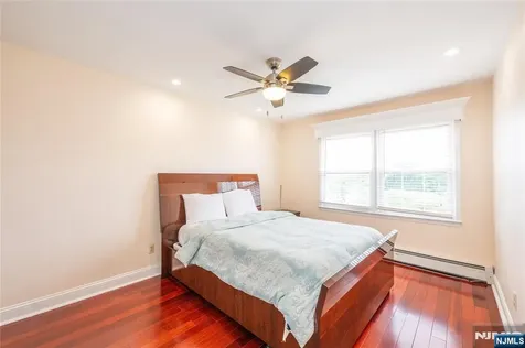 12 Rene Court Wayne NJ 07470