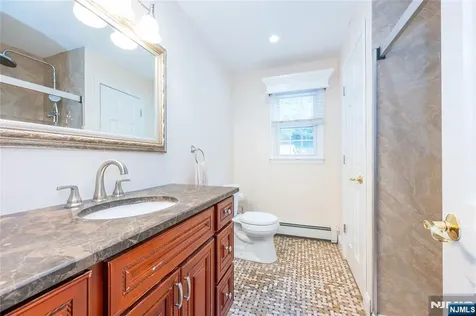 12 Rene Court Wayne NJ 07470