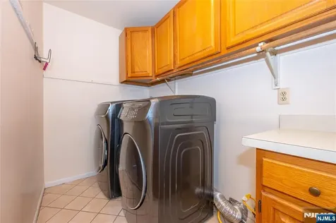 12 Rene Court Wayne NJ 07470