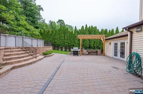 12 Rene Court Wayne NJ 07470