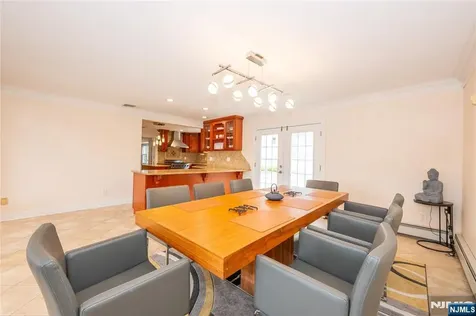 12 Rene Court Wayne NJ 07470