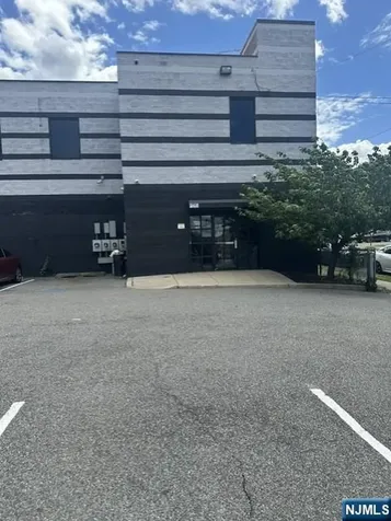 715 Broadway Paterson NJ 07514