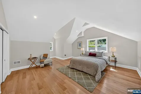 30 Birch Street Emerson NJ 07630