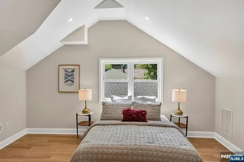 30 Birch Street Emerson NJ 07630