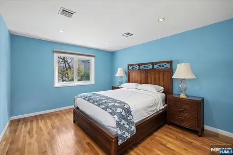 376 Kenwood Englewood NJ 07631