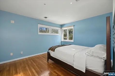 376 Kenwood Englewood NJ 07631