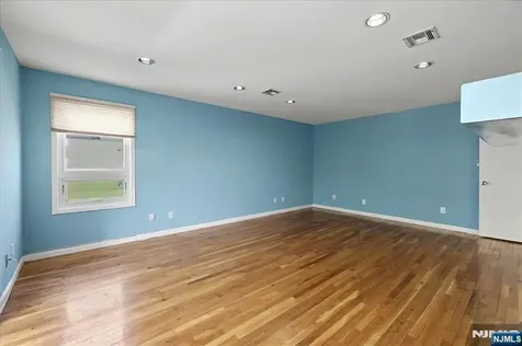 376 Kenwood Englewood NJ 07631