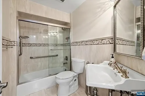 376 Kenwood Englewood NJ 07631
