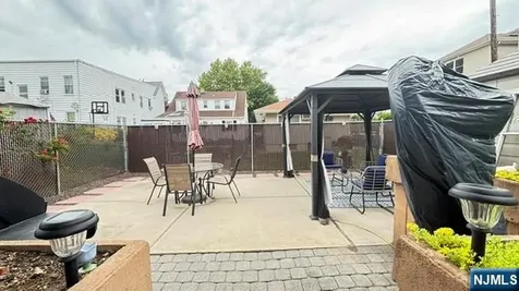 760 Hamilton Street Harrison NJ 07029