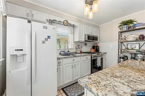 24 Robertson Road West Orange NJ 07052