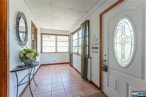 24 Robertson Road West Orange NJ 07052