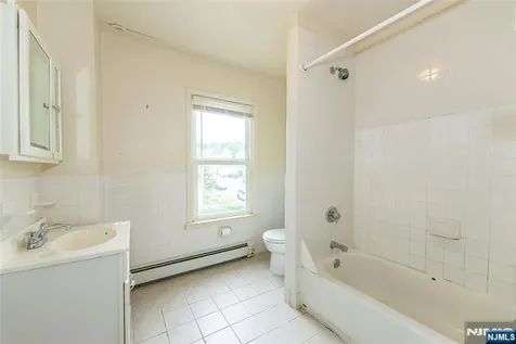 116 Forest Street Montclair NJ 07042
