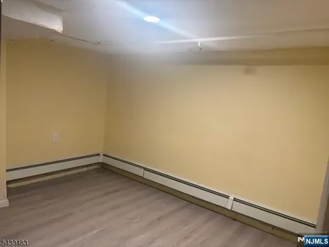 106-108 Smith Street Newark NJ 07106