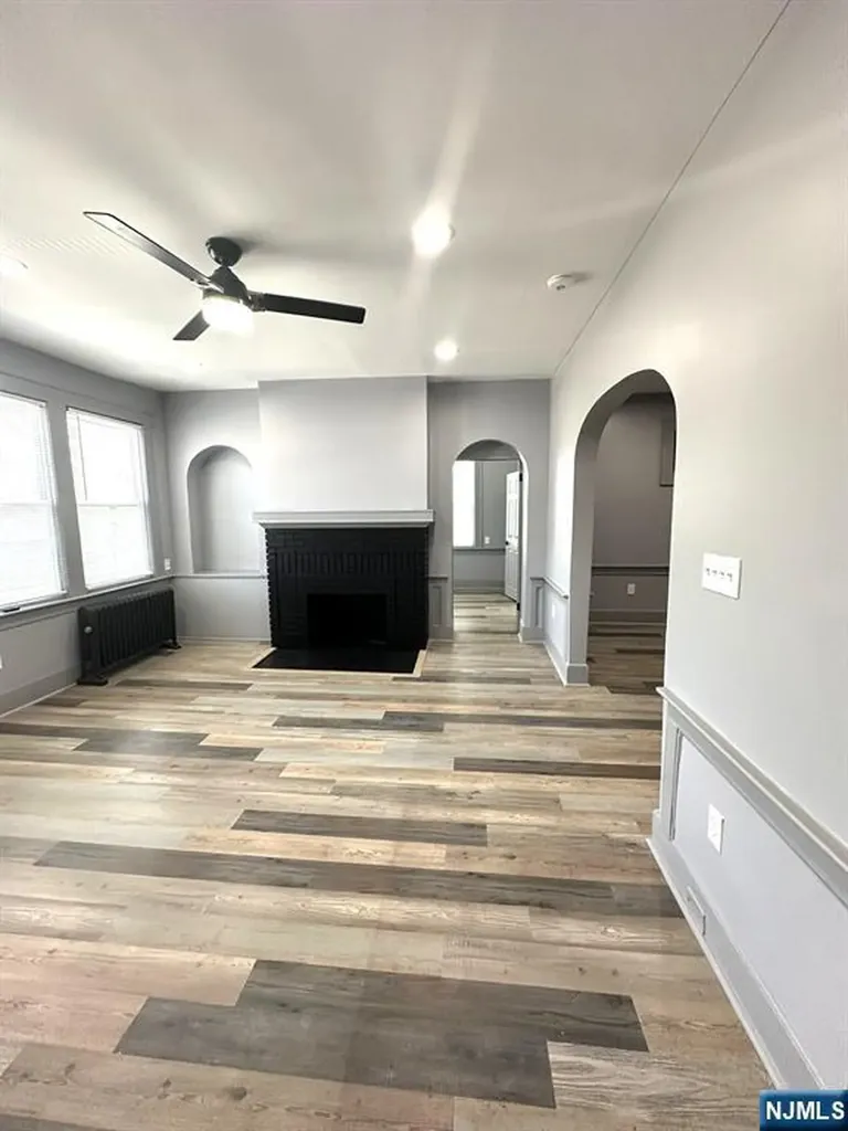 96-98 Goldsmith Avenue Newark NJ 07112