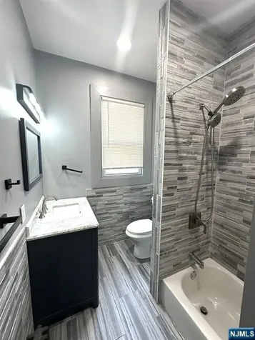 96-98 Goldsmith Avenue Newark NJ 07112