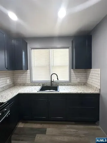 96-98 Goldsmith Avenue Newark NJ 07112