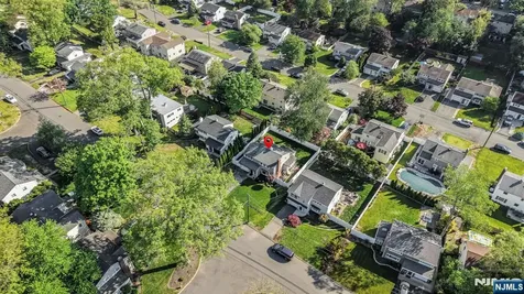 35 Stuart Street Waldwick NJ 07463