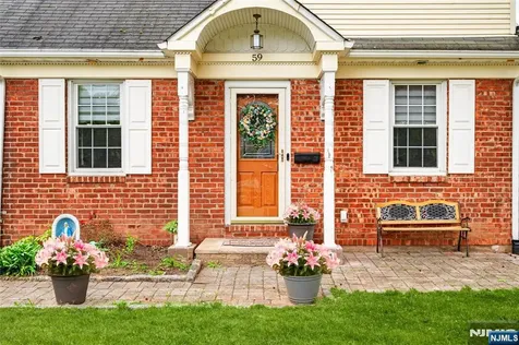 59 Colonial Parkway Dumont NJ 07628