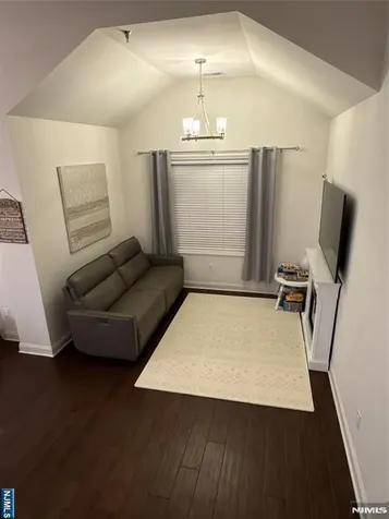36 Elston Court Wanaque NJ 07420