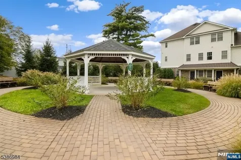 36 Elston Court Wanaque NJ 07420
