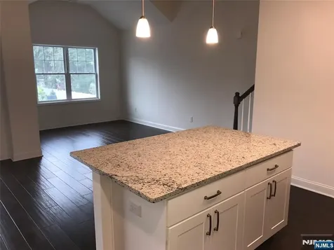36 Elston Court Wanaque NJ 07420
