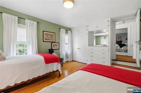 16 Pascack Road Woodcliff Lake NJ 07677