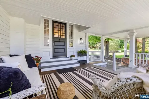 16 Pascack Road Woodcliff Lake NJ 07677