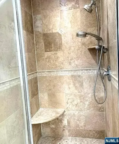 531A 2nd Street Palisades Park NJ 07650