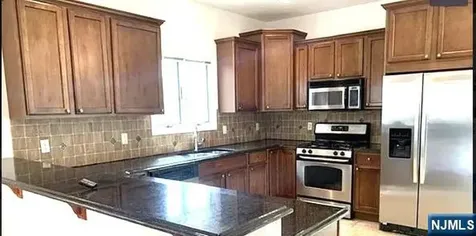 531A 2nd Street Palisades Park NJ 07650