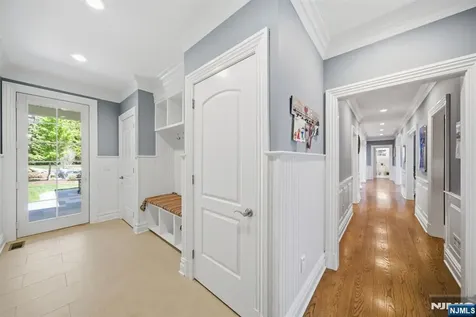 184 Donny Brook Drive Allendale NJ 07401