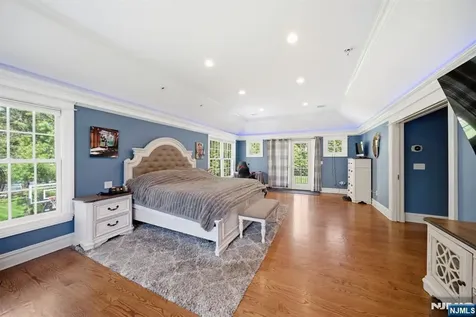 184 Donny Brook Drive Allendale NJ 07401
