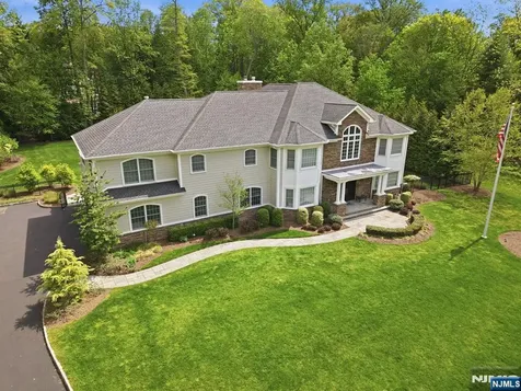 184 Donny Brook Drive Allendale NJ 07401