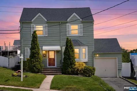 128 White Oak Terrace Belleville NJ 07109