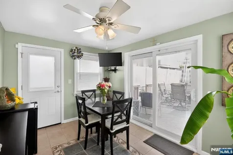 128 White Oak Terrace Belleville NJ 07109