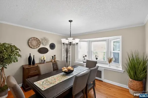 128 White Oak Terrace Belleville NJ 07109