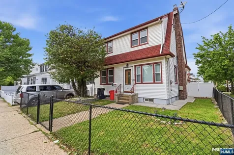 407 3rd Avenue Newark NJ 07107
