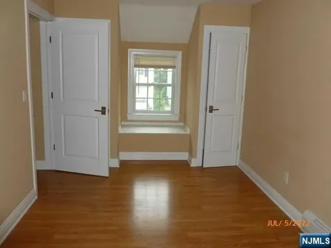 5 Aberdeen Place Fair Lawn NJ 07410