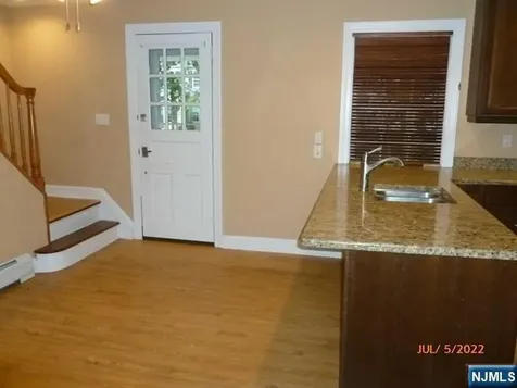 5 Aberdeen Place Fair Lawn NJ 07410