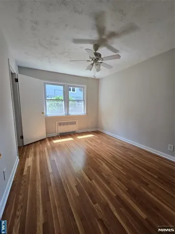 639 Oakdene Avenue Ridgefield NJ 07657