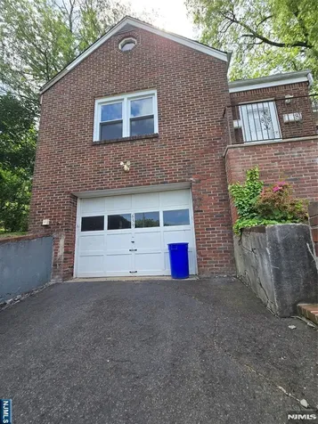 639 Oakdene Avenue Ridgefield NJ 07657