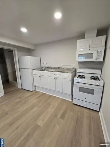 639 Oakdene Avenue Ridgefield NJ 07657