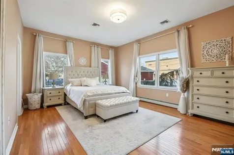 28 George Street Saddle Brook NJ 07663