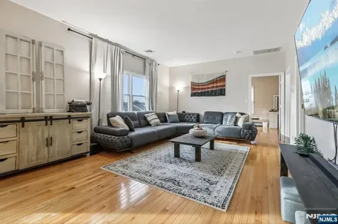 28 George Street Saddle Brook NJ 07663