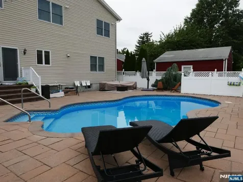28 George Street Saddle Brook NJ 07663