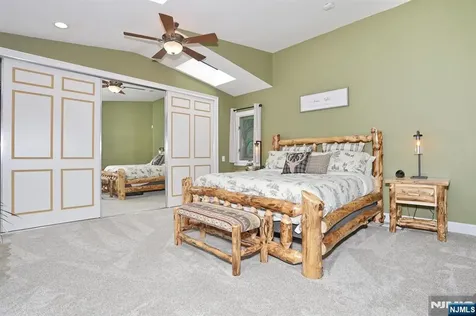 5 Longview Lane Ringwood NJ 07456